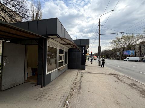 комерційна за адресою Миру просп., 71/1