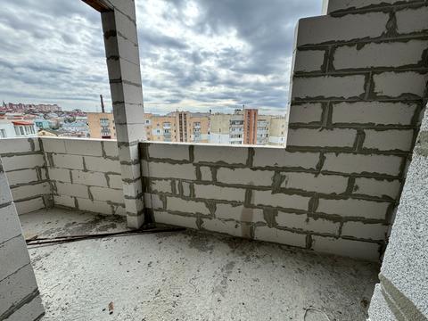 квартира за адресою Коновальця вул., (Будинок)