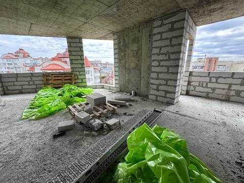 квартира за адресою Коновальця вул., (Будинок)