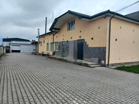 коммерческая по адресу Самборская ул., 85