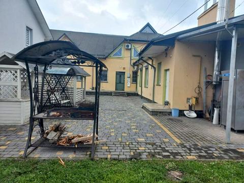 коммерческая по адресу Самборская ул., 85