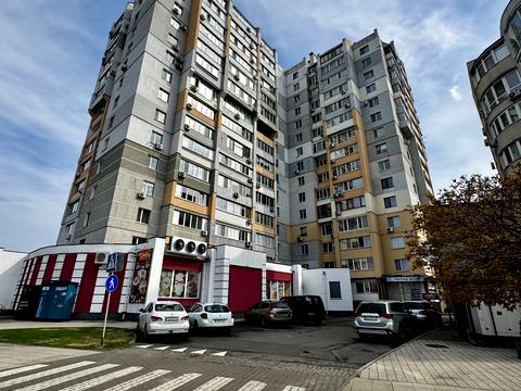 квартира за адресою Героїв Дніпра вул., 21