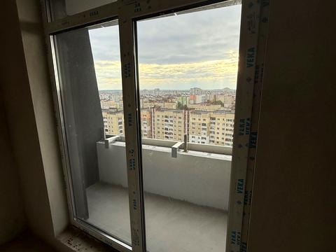 квартира за адресою Соняшникова вул., 32