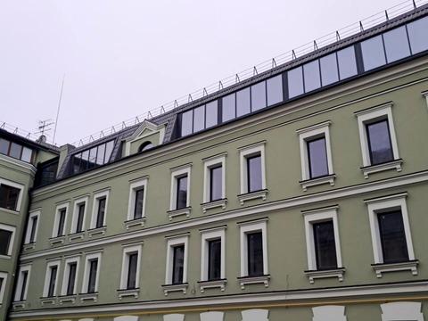 коммерческая по адресу Жилянская ул., 144