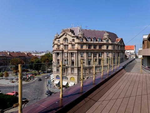 комерційна за адресою Адама Міцкевича пл., 10