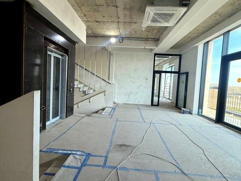 коммерческая по адресу Кульпарковская ул., 42