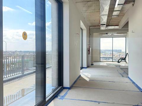 коммерческая по адресу Кульпарковская ул., 42