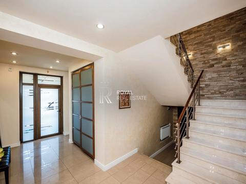 будинок за адресою с. Хотянівка, Центральна вул., 5