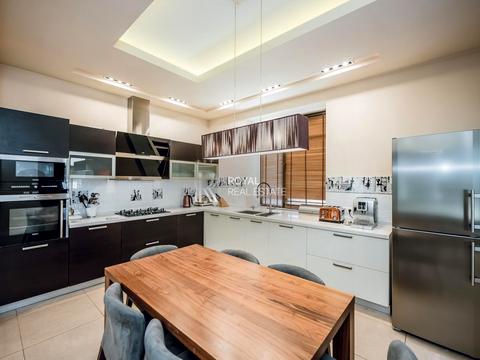 будинок за адресою с. Хотянівка, Центральна вул., 5