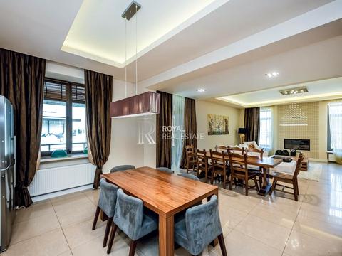 будинок за адресою с. Хотянівка, Центральна вул., 5