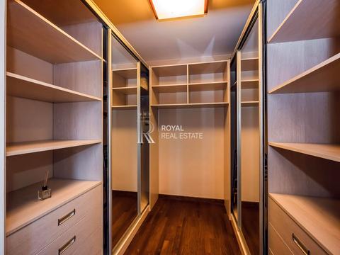 будинок за адресою с. Хотянівка, Центральна вул., 5