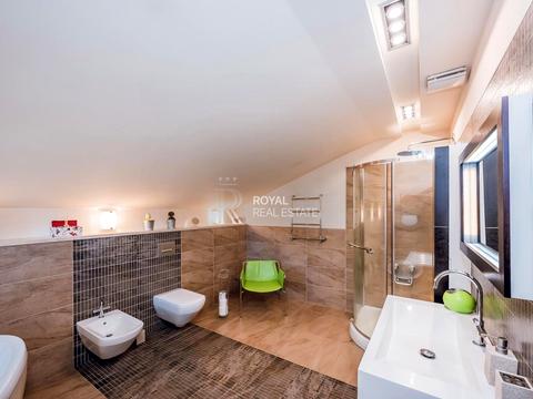 будинок за адресою с. Хотянівка, Центральна вул., 5