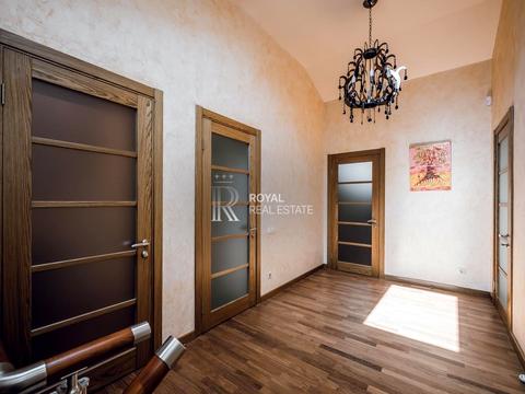 будинок за адресою с. Хотянівка, Центральна вул., 5