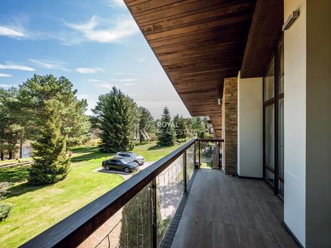 будинок за адресою с. Хотянівка, Центральна вул., 5