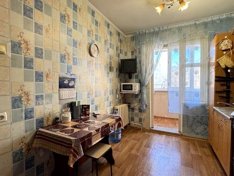 квартира за адресою Академіка Корольова вул., 114/1