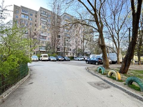 квартира за адресою Академіка Корольова вул., 114/1