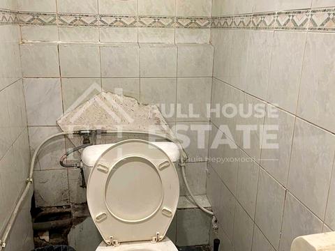 комерційна за адресою Бессарабська пл., 5