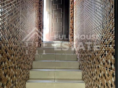 комерційна за адресою Саксаганського вул., 30