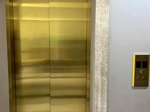 квартира по адресу Компасный пер., 16а/4