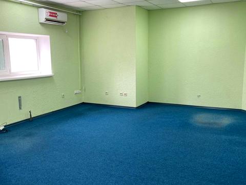 комерційна за адресою Гайдамацька вул. (Марфи Струтинської), 21