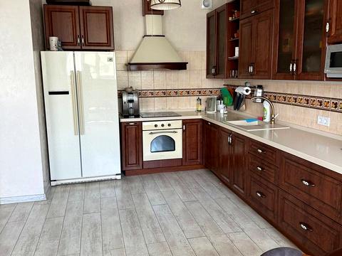 квартира по адресу Воскресенская ул., 14-Е