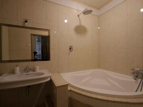 квартира за адресою Глибочицька вул., 32-А