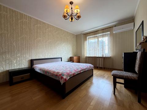 квартира за адресою Федора Ернста вул., 2