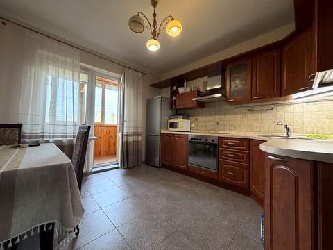 квартира за адресою Федора Ернста вул., 2