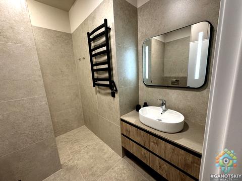 квартира за адресою Короленка вул., 43