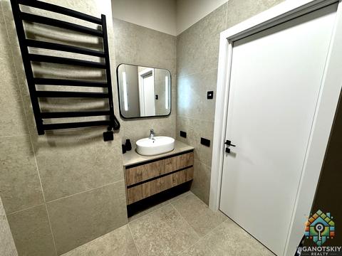 квартира за адресою Короленка вул., 43