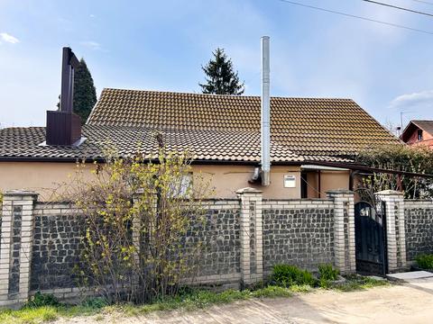 будинок за адресою Соснова вул. (Красовського)