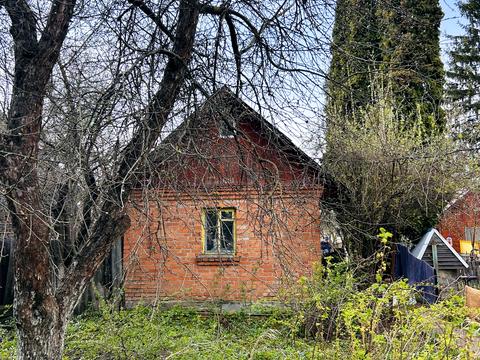 будинок за адресою Соснова вул. (Красовського)