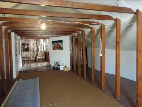 будинок за адресою Квітнева вул., 12