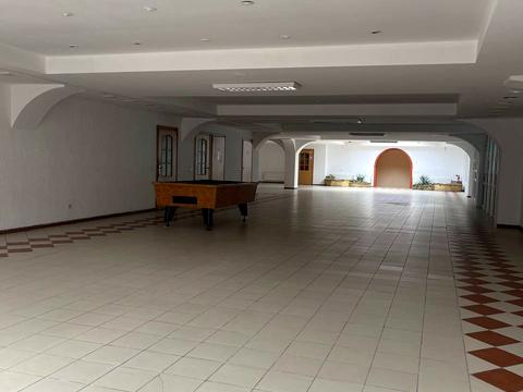 комерційна за адресою Гайдамацька вул. (Марфи Струтинської), 21