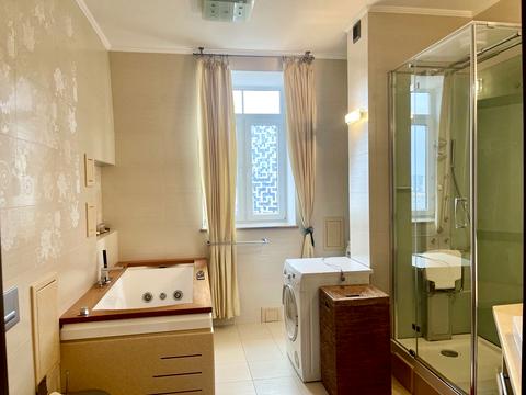 квартира за адресою Лабораторна вул., 8