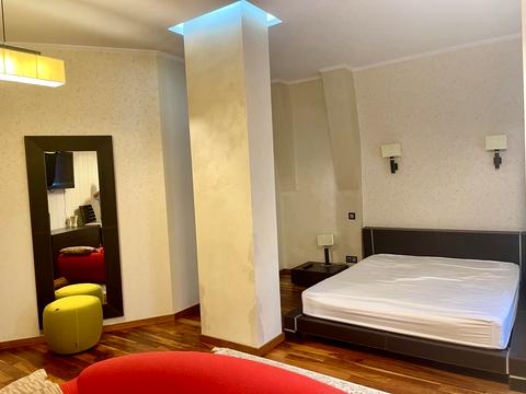 квартира за адресою Лабораторна вул., 8