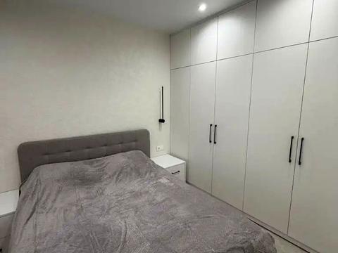 квартира по адресу Мольера ул., 77