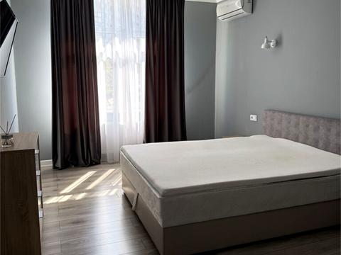 квартира по адресу Юнатская ул., 10