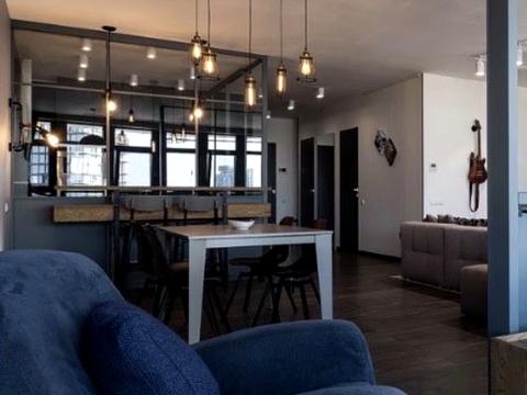 квартира по адресу Кловский спуск, 7a