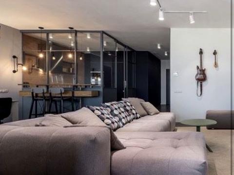 квартира по адресу Кловский спуск, 7a