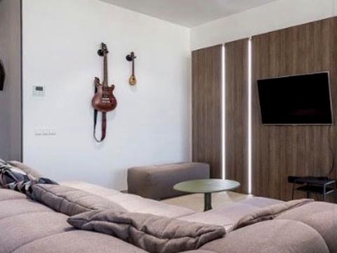 квартира по адресу Кловский спуск, 7a