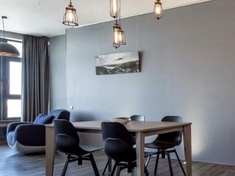 квартира по адресу Кловский спуск, 7a