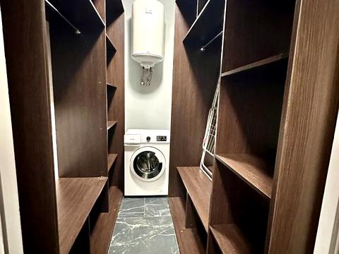 квартира по адресу Челюскина ул., 10