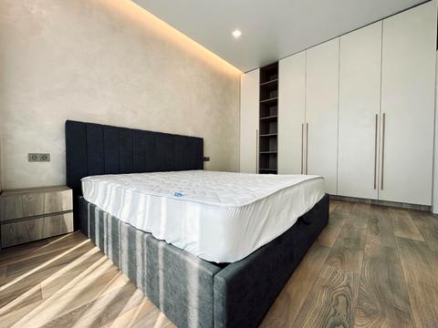 квартира за адресою Набережна Перемоги вул., 7