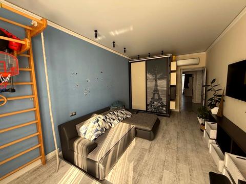 квартира за адресою Михайлівська вул., (Будинок 1)