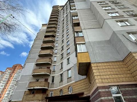 паркоместо по адресу Николая Амосова ул., 2