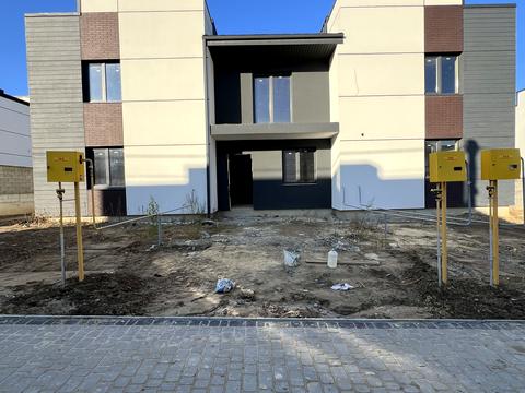 дом по адресу Кулика і Гудачека ул. (Макарова)