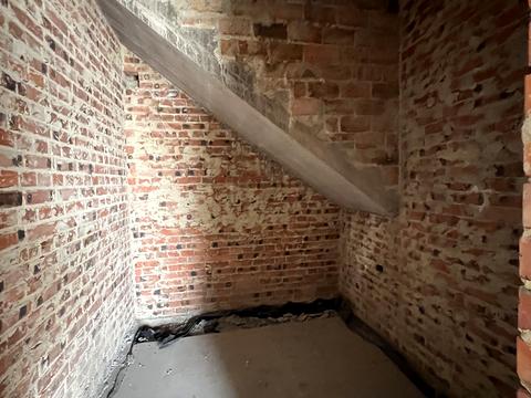 дом по адресу Кулика і Гудачека ул. (Макарова)