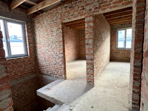 дом по адресу Кулика і Гудачека ул. (Макарова)