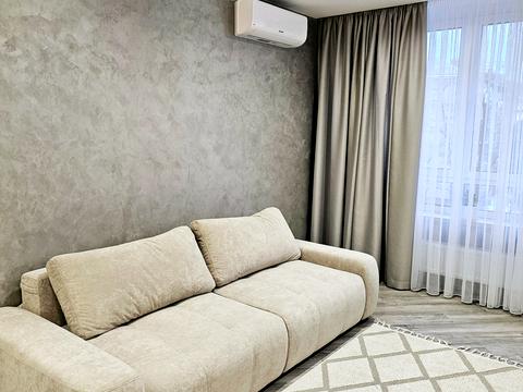 квартира за адресою Салютна вул., 2к3